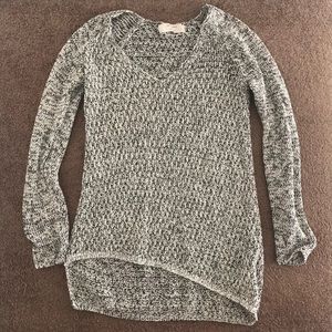 ZARA black & white sweater